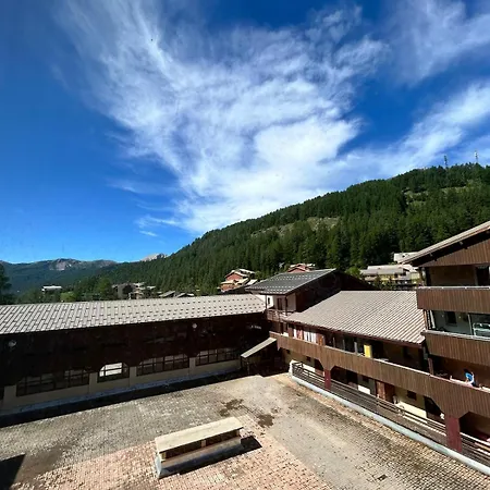 Spacious Winter La Foux D'allos Appartement Allos